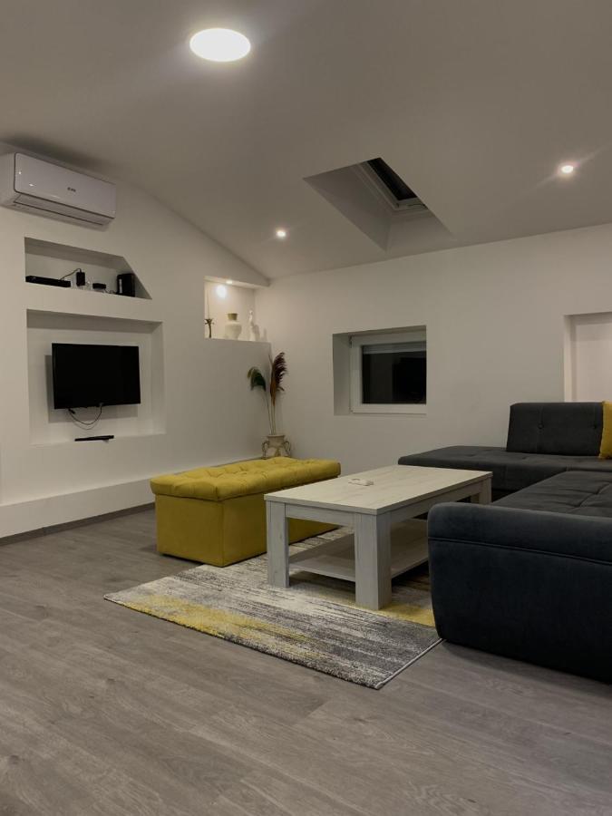 Apartment Grey Sarajevo Bagian luar foto